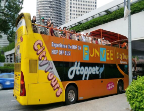 Hop On Hop Off w/ FunVee City & Marina Bay Sightseeing 2 Routes